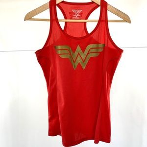 3/$15🌷sale! Wonder Woman tank